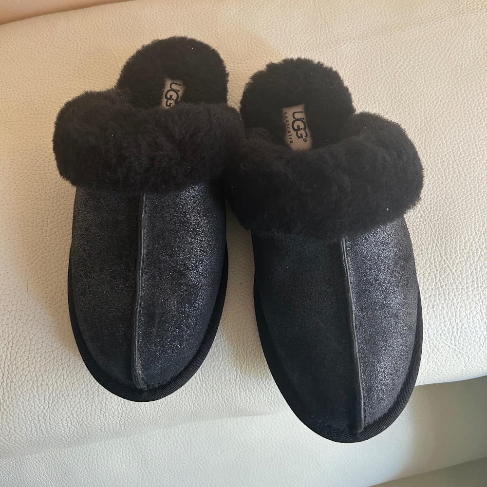 New UGG SCUFFETTE II suede shearling sparkle slippers - 6